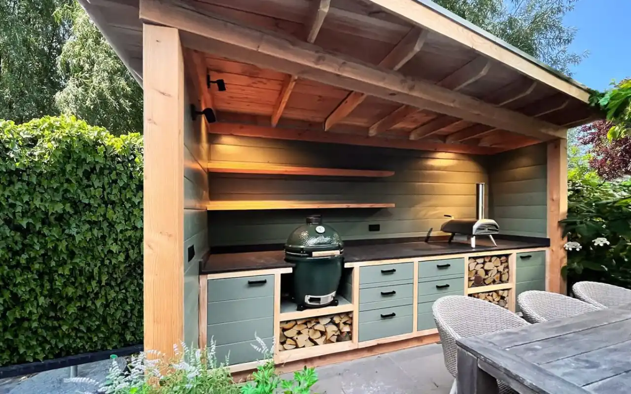 Stavím venkovní kuchyni s Big Green Egg